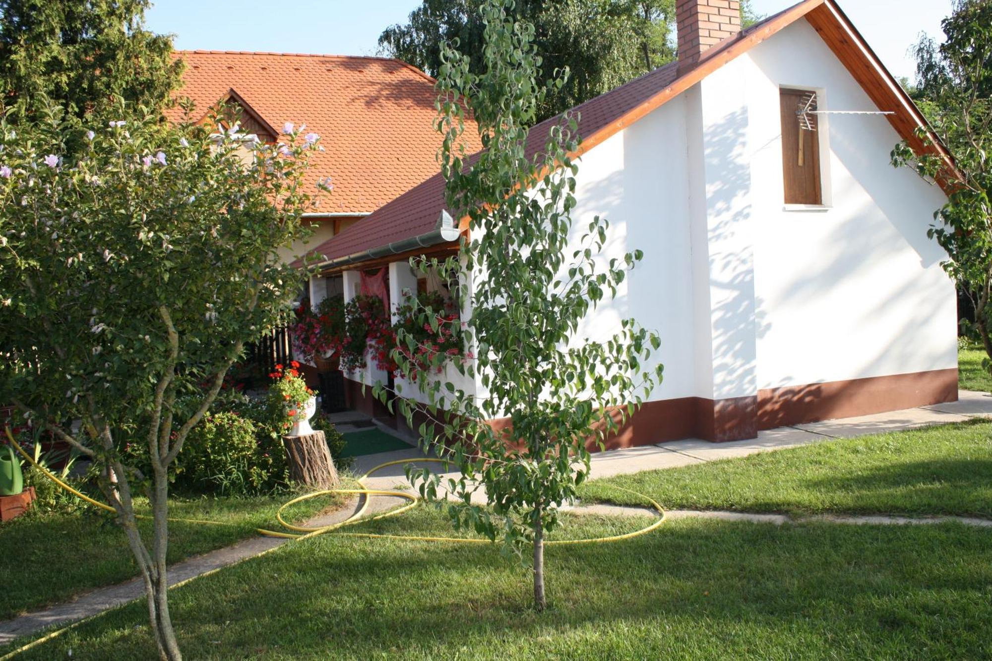 Adam Tanya Fogado Hotel Balázspuszta Buitenkant foto