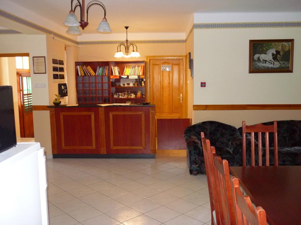 Adam Tanya Fogado Hotel Balázspuszta Buitenkant foto